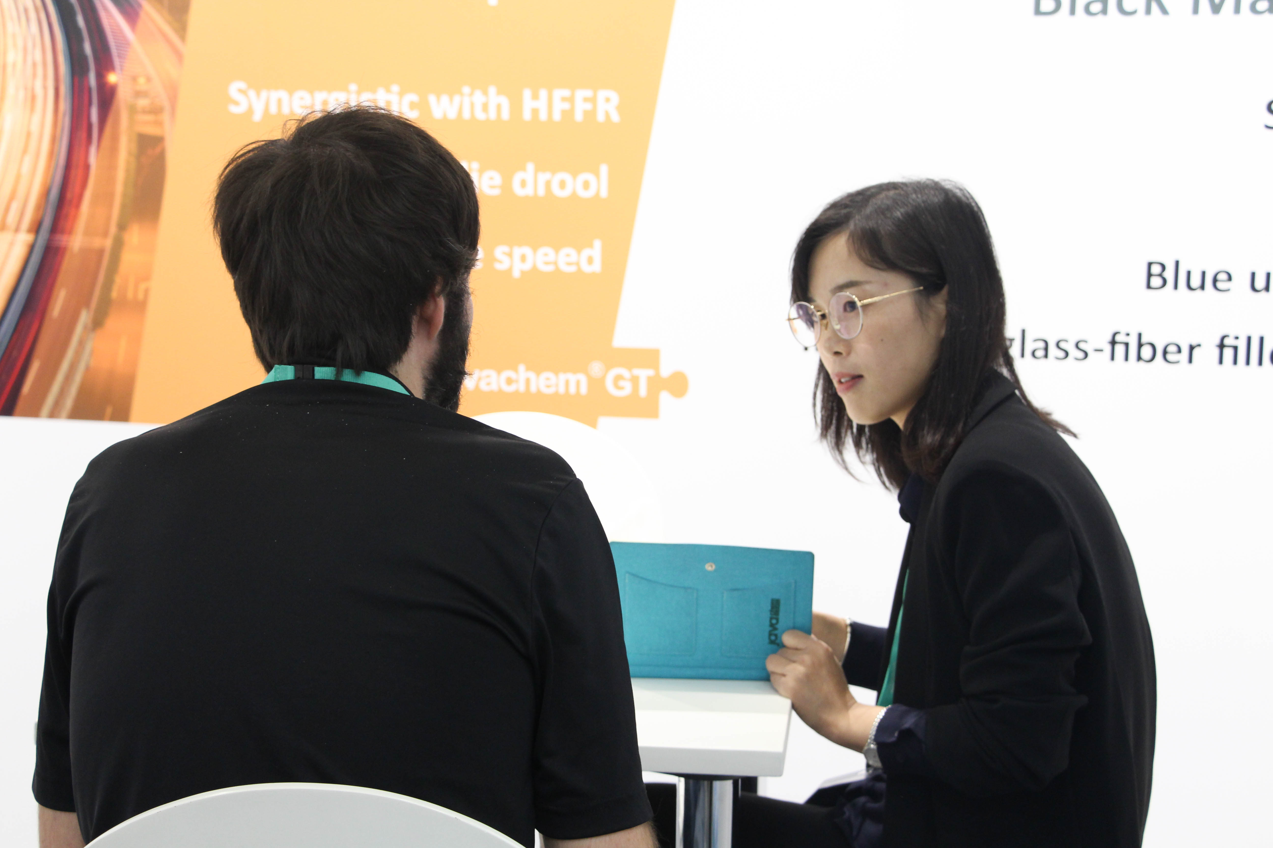 新朋友2.jpg 新朋友2.jpg