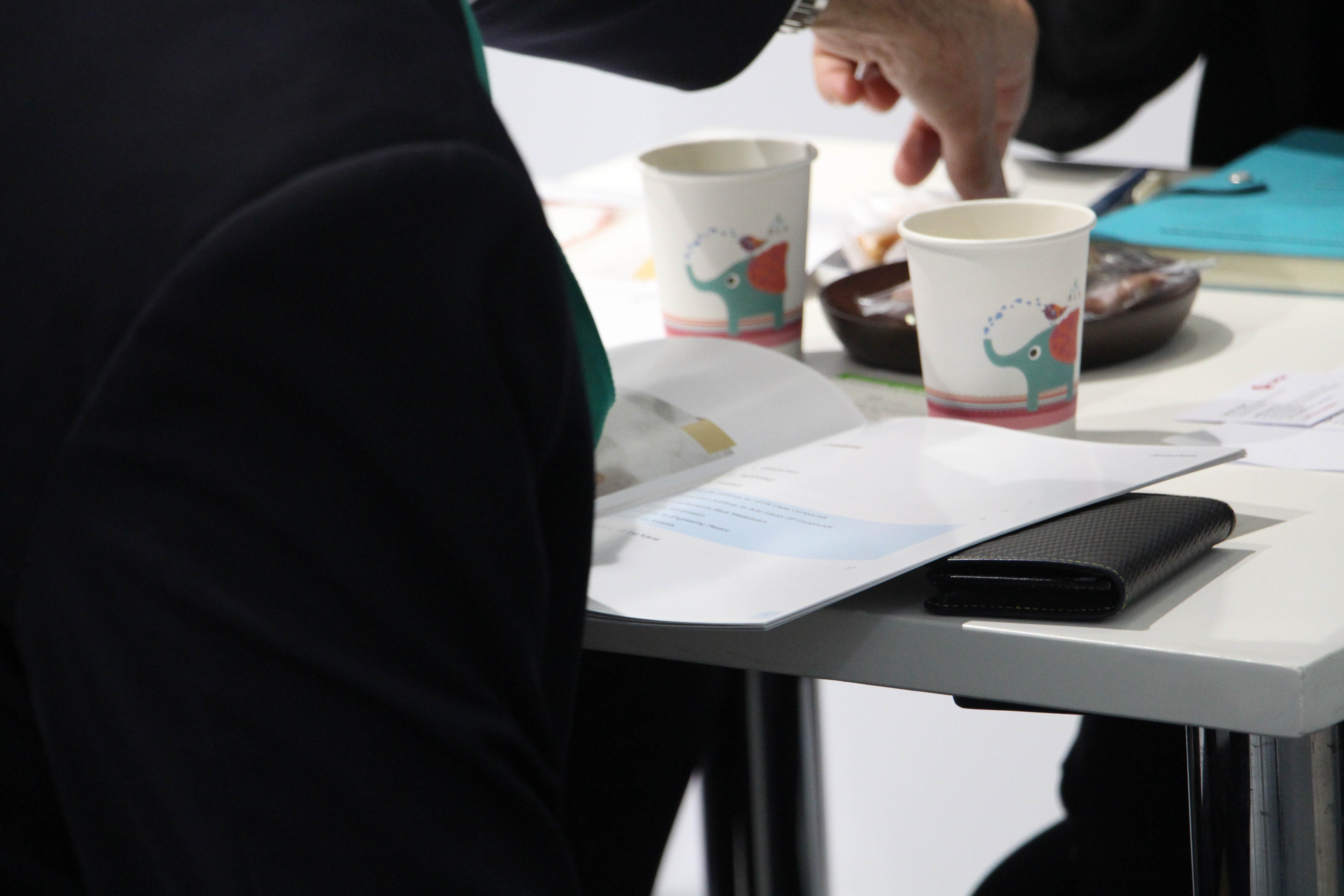 资料册2.jpg 资料册2.jpg